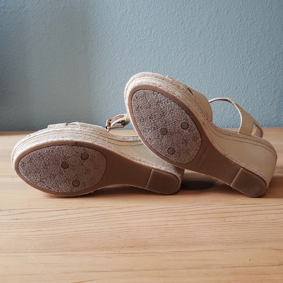 Franco Sarto Wedge Sandals - Picture 4 of 5